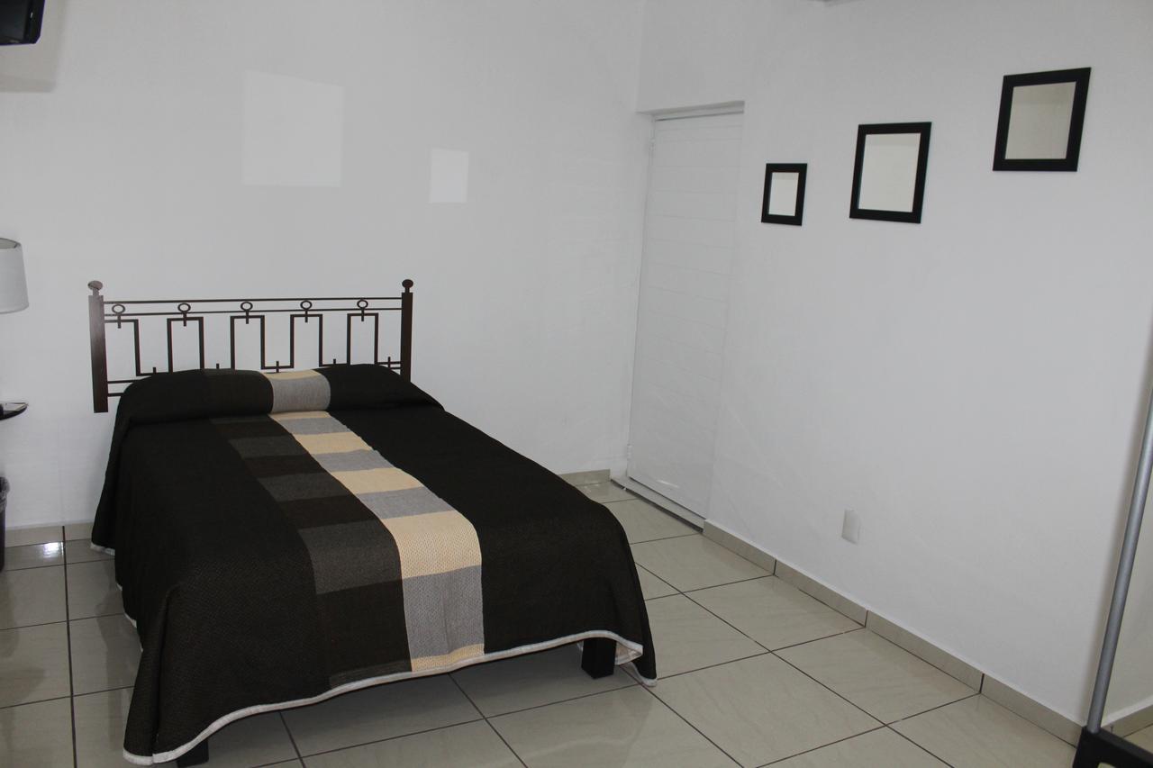 Kali Suites Minatitlán エクステリア 写真